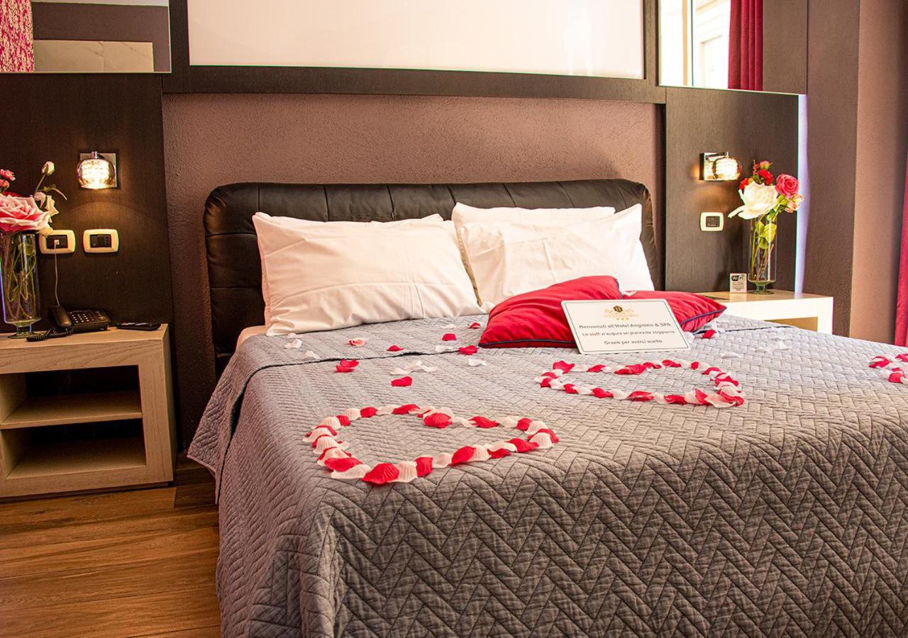 Hotel Angioino & Spa เนเปิลส์ ภายนอก รูปภาพ