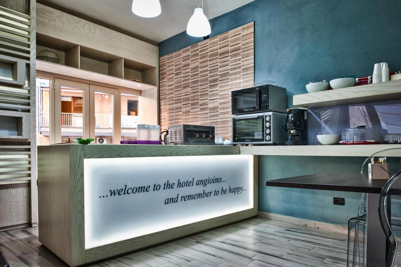 Hotel Angioino & Spa เนเปิลส์ ภายนอก รูปภาพ