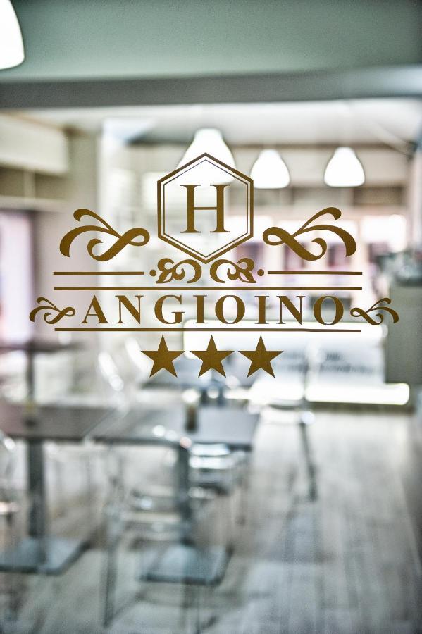 Hotel Angioino & Spa เนเปิลส์ ภายนอก รูปภาพ