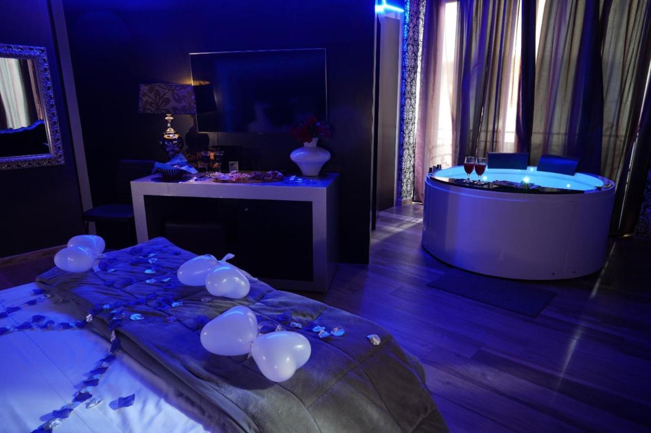 Hotel Angioino & Spa เนเปิลส์ ภายนอก รูปภาพ