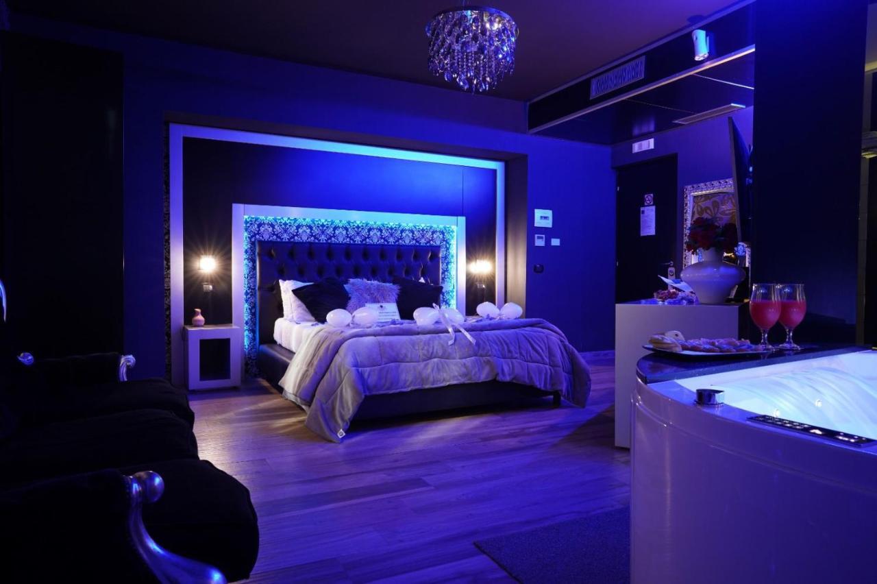 Hotel Angioino & Spa เนเปิลส์ ภายนอก รูปภาพ