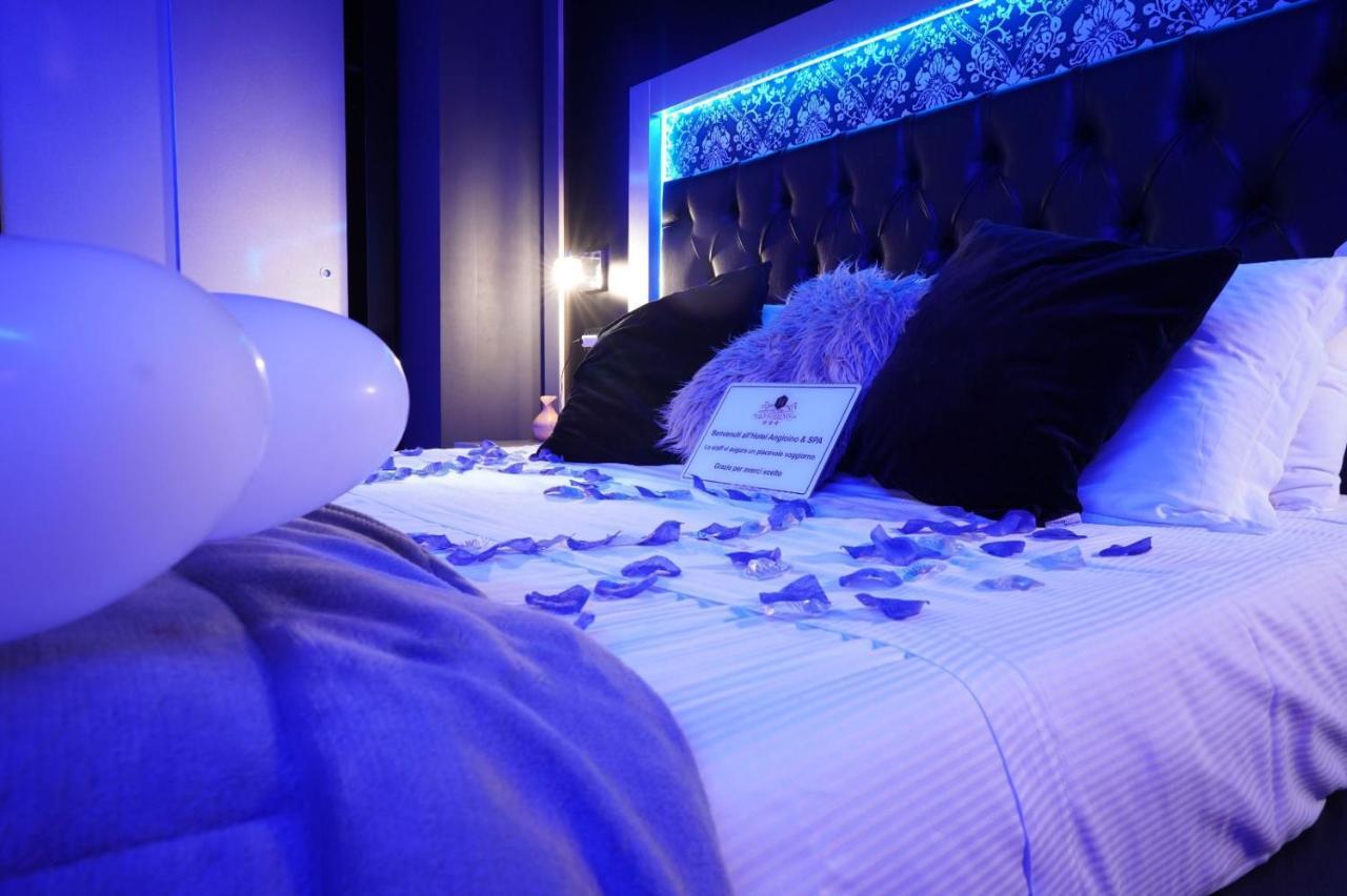 Hotel Angioino & Spa เนเปิลส์ ภายนอก รูปภาพ